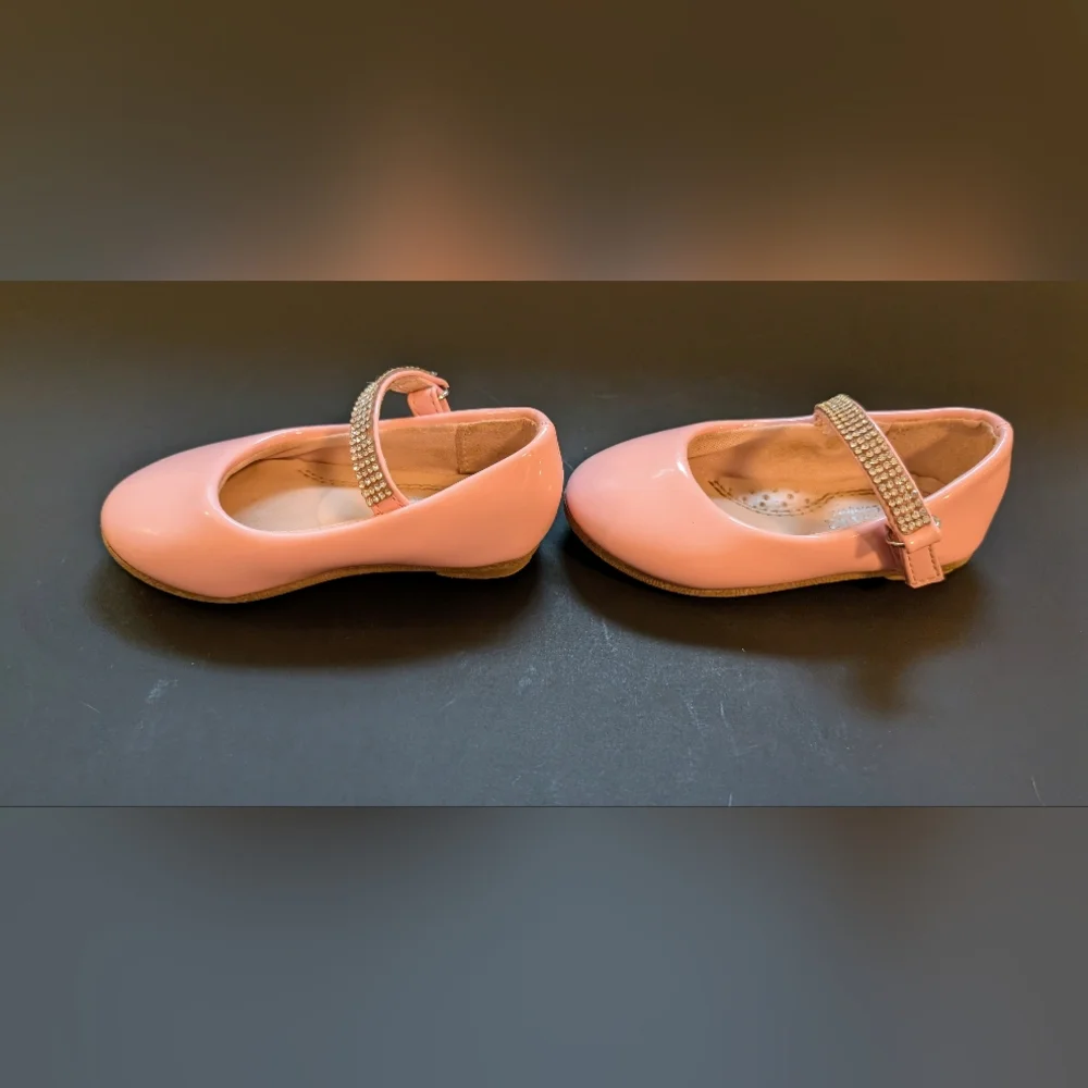 Pink Patent Leather Kids Shoes with Rhinestone Strap